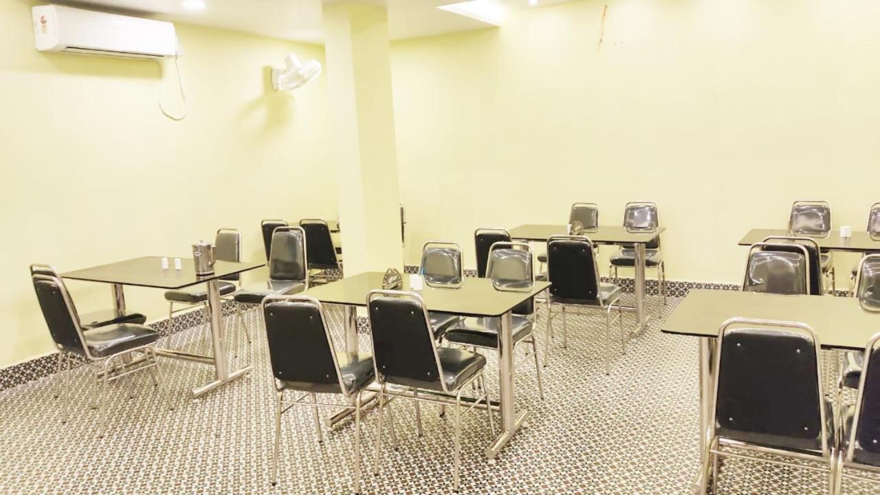 Shree Ganesh Hotel Purí Exteriér fotografie